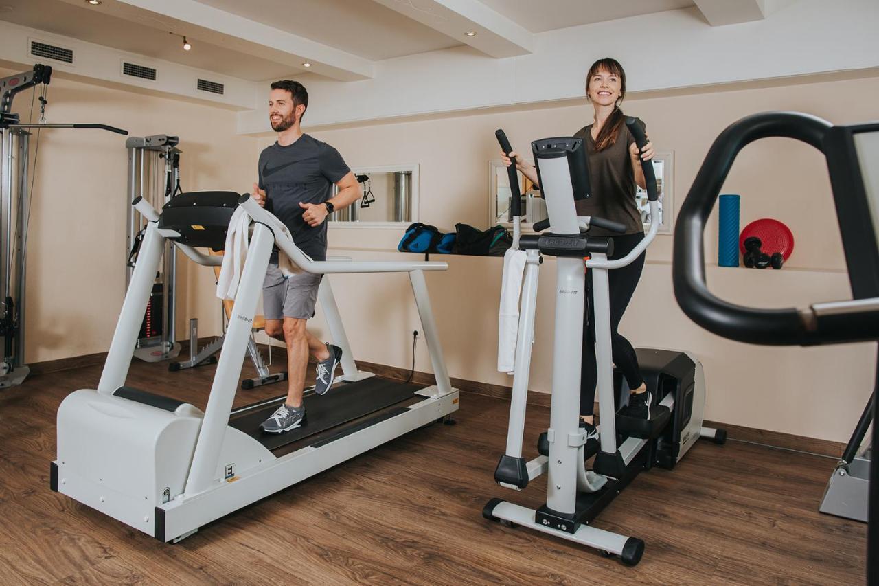Ortner'S Resort Bad Fussing Exterior photo Elliptical trainer
