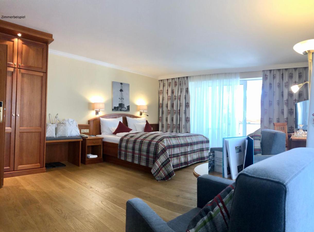 Ortner'S Resort Bad Fussing Exterior photo A typical hotel room